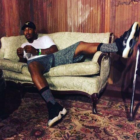 Good Money (feat. Stray Zu)