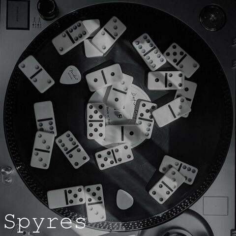 Dominoes