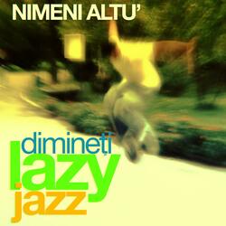 Pe Un Fotoliu Vechi Si Rupt