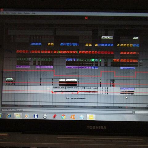 Small Mixtake 11, New Year`s Madness
