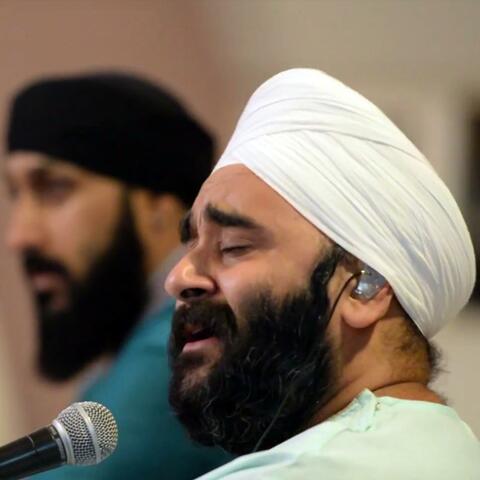Nasro Mansoor Guru Gobind Singh Live