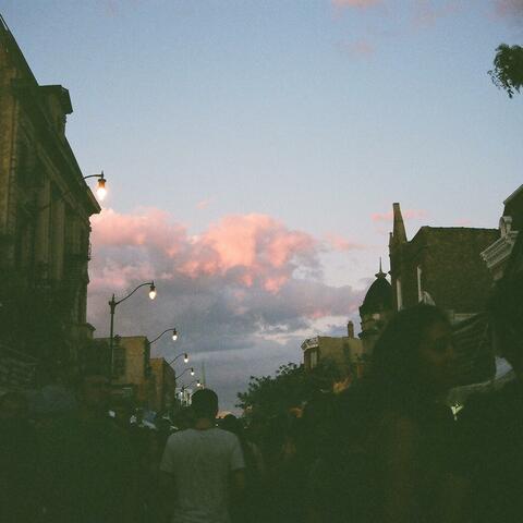 Billows