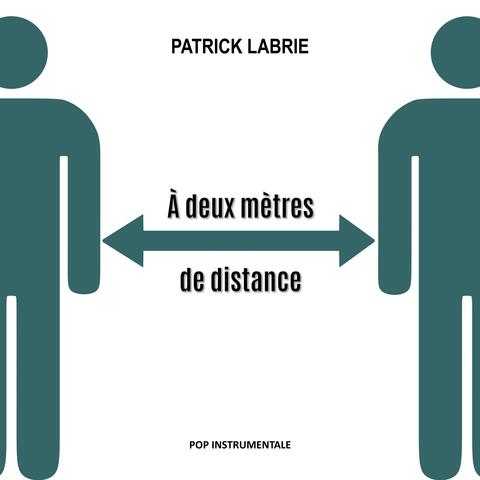 À Deux Mètres De Distance