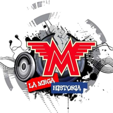 Ella Esta Pendiente a Mí