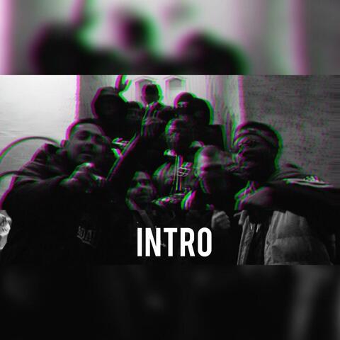 Intro (feat. Halbweiss, Baba L & GaganGTW)
