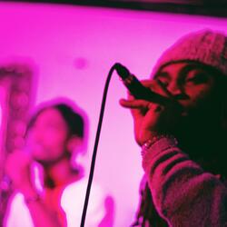 Blue Smoke (feat. Paradisethenextworld)