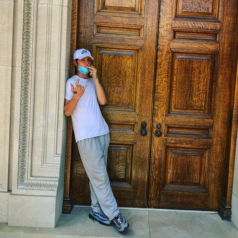 No More (feat. Brigavelli)