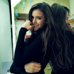 Nina Dobrev
