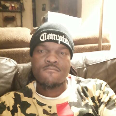 Eezz Up