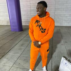 Grind on Me (feat. Zayy900)