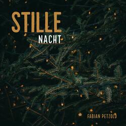 Stille Nacht (feat. Sarah Petzold)