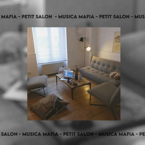 PETIT SALON