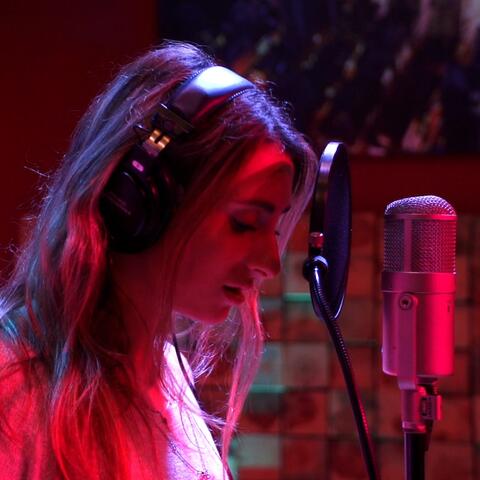 I Imagine You're In Love With Me (feat. Lucianna Powell)