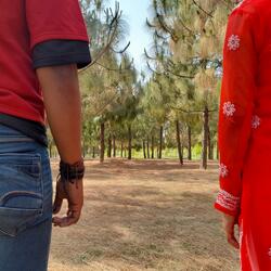 Parindey (feat. Rishika Srivastava)