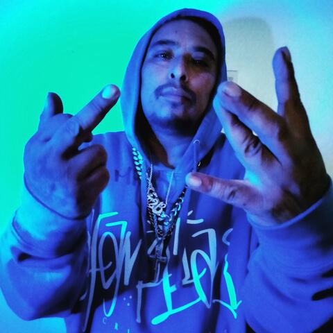 Groupies (feat.Smokey Loco & Roscoe)