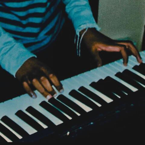 PIANO ON FREESTYLE
