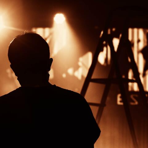 Directors Cut (feat. Itsxmusic) [Bonus Track]