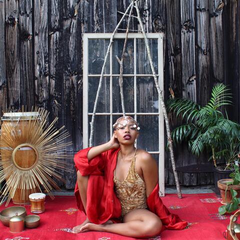 dirt. honey. glitter. water.