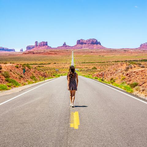 Lonely Road (feat. Dylan Smith)