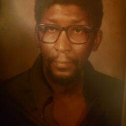 Stay Still (feat. Era)