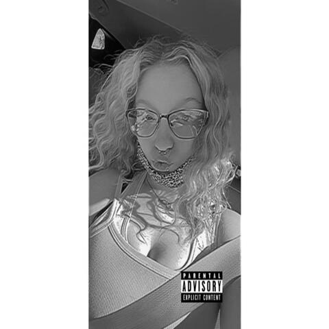 Can't Get Enough (feat. Ash Trappin')