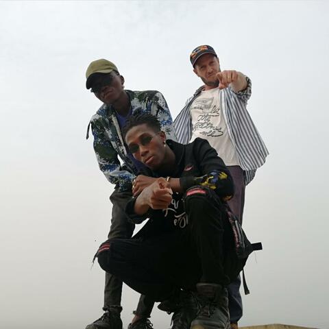 Mini Moi (feat. El zaré & BibiSixrois Royaume 229)