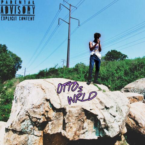 Ottos Wrld on Lil Moon