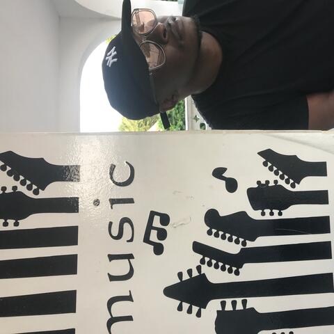 Masihara (feat. Damian Sol & Shetta)