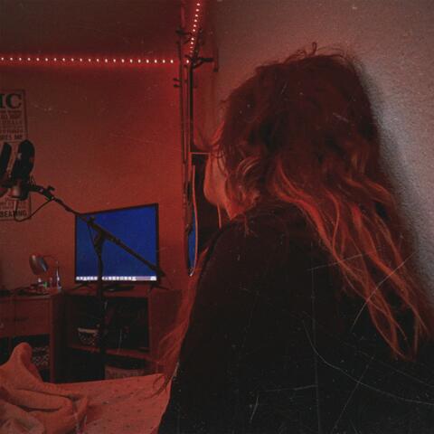 kiss me v.2 (feat. amberly)