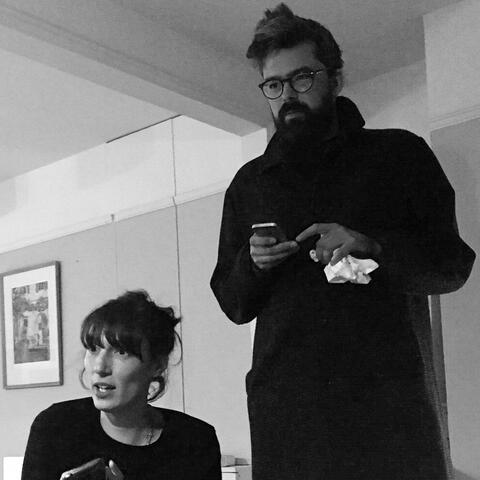 D & H