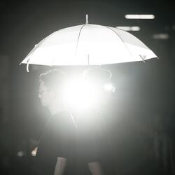 無人談論的鬼怪