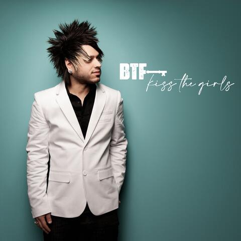 Kiss The Girls