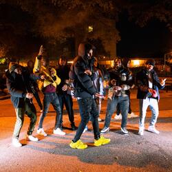 Man down (feat. Moneymarxo)