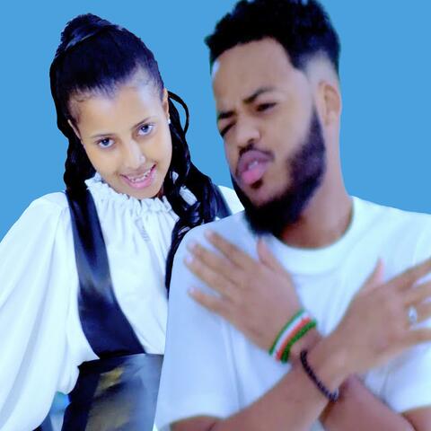 Midkii Ka Xumaa Ha Naxo (feat. Abdirisaq Qurbo)