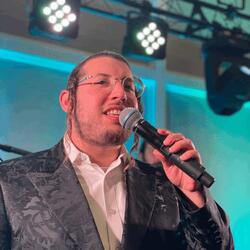 First Dance 01 (feat. Avrumi Berko)