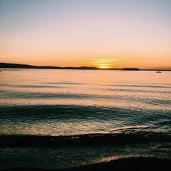 take me to the lakeside