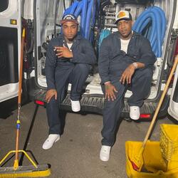 Body4Body (feat. StupidDuke)