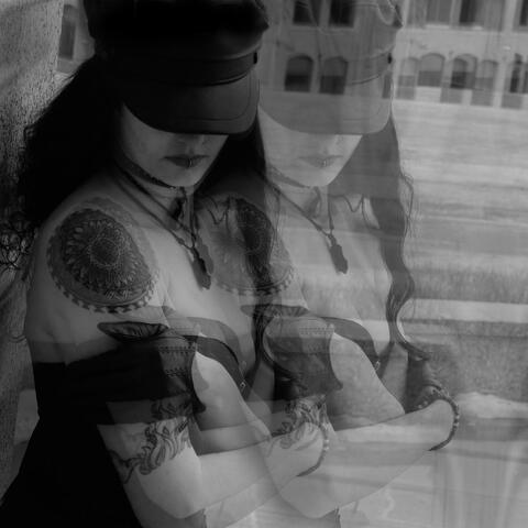 Love Me Wild, Love Me Crazy