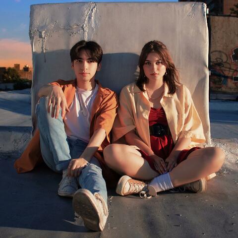 Laid Back (feat. Noelle Muñoz)