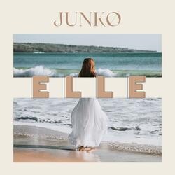 Elle (feat. YoungComa)