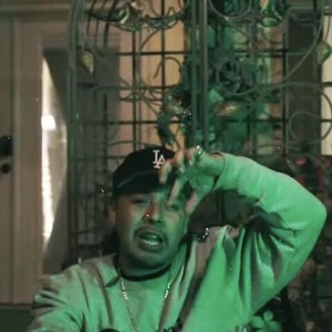 Fly Shit (feat. Weedo & Swifty blue)