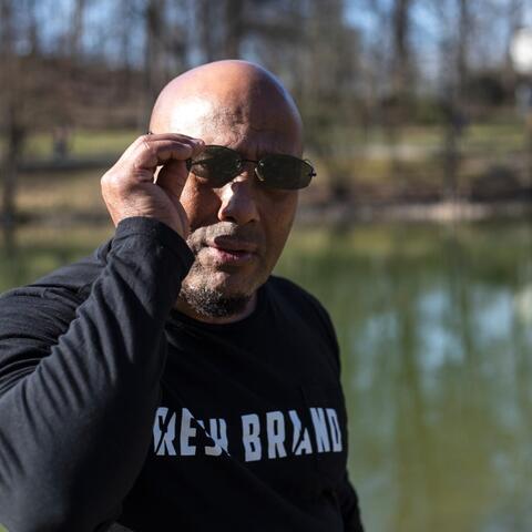 Mayarfouch . ‏ما يعرفوش