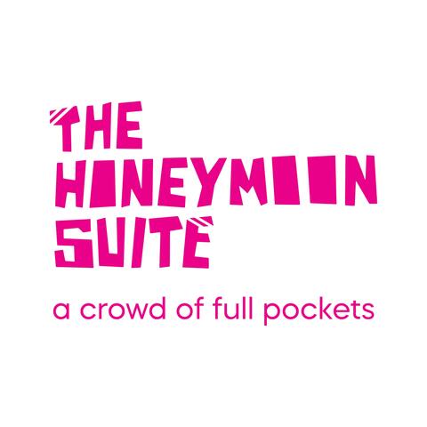 A Crowd of Full Pockets
