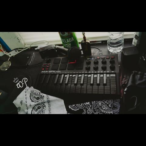 Puro Buen Veneno (feat. El Neza)