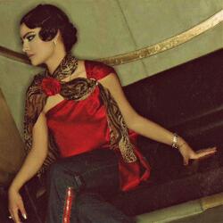 Mes nesh (feat. Marigona Band)