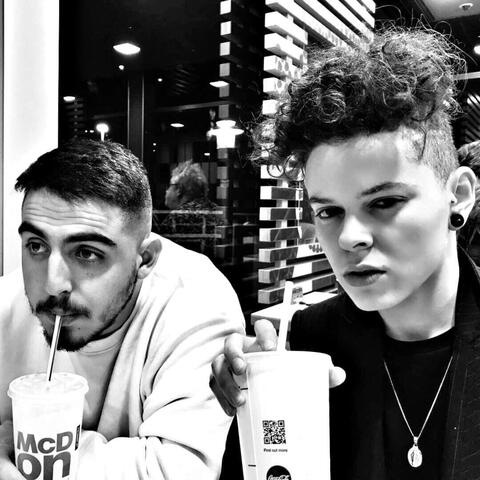 Sweaty Confused (feat. Diogo Ramos)