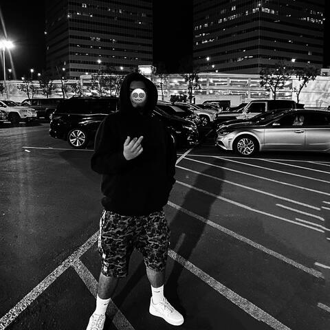 BEEN GETTING MONEY (feat. PLUGZY)