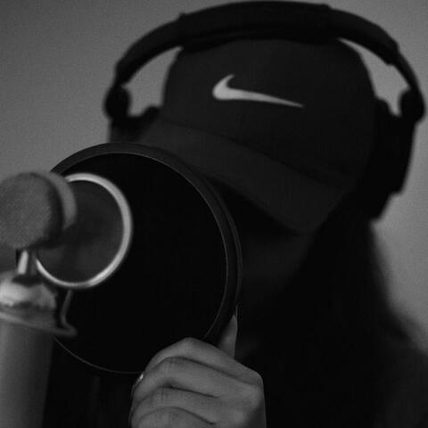 23 singing R&B