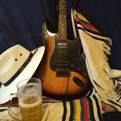 Que refajo (feat. Larry jara)