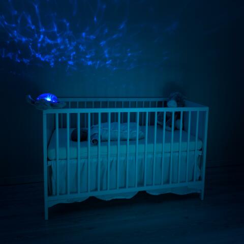 Sleep baby sleep (Lullaby)